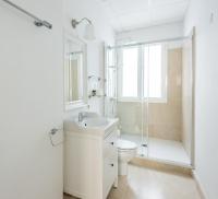 Koupelna v ubytování Apartamentos Alcalá