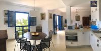 A kitchen or kitchenette at Terraza El Charco Arrecife