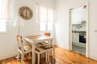 Kuchyň nebo kuchyňský kout v ubytování Apartamentos Alcalá