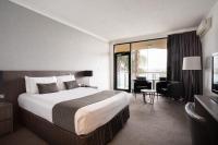 Lakes Hotelにあるベッド