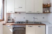 Kuchyňa alebo kuchynka v ubytovaní La casa in pietra