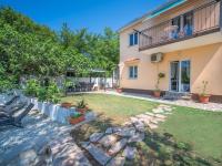 Vonkajšia záhrada v ubytovaní Holiday Home Ivona by Interhome
