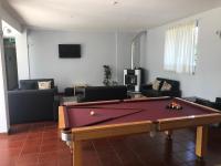 Biliár nebo kulečník v ubytování Hotel Eco Salvador