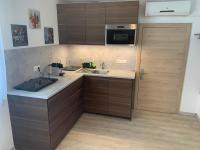 A kitchen or kitchenette at Ferienwohnungen zum Briefmarkenhaus
