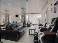 Posezení v ubytování Al Rayan Hotel