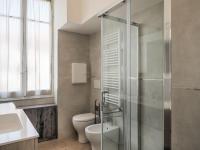 A bathroom at Le Case sul Parco