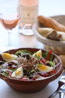 Jídlo v hotelu nebo okolí