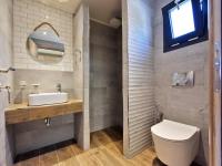 Koupelna v ubytování Notos Resort - Tristinika Sithonia