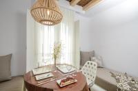 Posedenie v ubytovaní Naxos Island Escape Suites