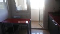 A kitchen or kitchenette at Precioso apartamento