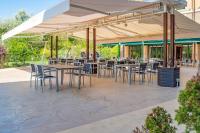 Un restaurante o sitio para comer en Hotel Silken Villa de Laguardia