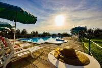 The swimming pool at or close to Agriturismo Malagronda