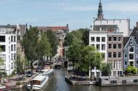 Een algemene foto van Amsterdam of een uitzicht op de stad vanuit het hotel