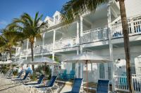 Ein Balkon oder eine Terrasse in der Unterkunft Parrot Key Hotel &amp; Villas