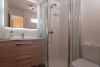 Koupelna v ubytování Fantastic 3 Bedroom Townhouse Golf Del Sur - The Palms Resort