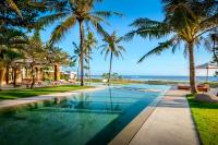 Villa Vedas - 50m to Batu Tampih Beach thumbnail 2
