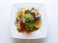 Jídlo v hotelu nebo okolí