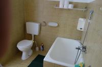 Kúpeľňa v ubytovaní Apartments Lavanda