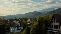 Výhľad na hory alebo výhľad na hory priamo z apartmánu