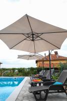 Bazén v ubytování Guest House Ognyanovo nebo v jeho okolí