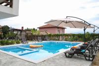 Bazén v ubytování Guest House Ognyanovo nebo v jeho okolí