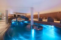 Basen w obiekcie VacationClub – Baltic Park Fort Apartament F.308 lub w pobliżu