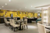 Un restaurant sau alt loc unde se poate mânca la Brasil 21 Suites Affiliated by Meliá