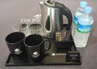 ザ BS ホテル プサン ステーションにあるコーヒーまたはお茶