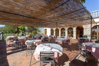 Reštaurácia alebo iné gastronomické zariadenie v ubytovaní Villa Casafrassi -ONLY ADULTS