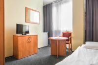Televízia a/alebo spoločenská miestnosť v ubytovaní Gdański Dom Turystyczny Hostel
