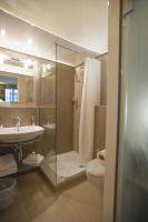Hotel Alexander Zurich Old Townにあるバスルーム