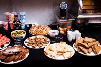 Φαγητό σε αυτό το ξενοδοχείο διαμερισμάτων ή κάπου εκεί κοντά