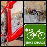 Jazda na bicykli v okolí ubytovania Casa Tosca - Holiday Home