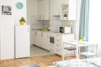 A kitchen or kitchenette at Harrison(e)