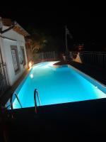 Bazén v ubytovaní Hotel Eliza alebo v jeho blízkosti