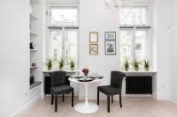 Część wypoczynkowa w obiekcie Apartments Warsaw City Center by Noclegi Renters