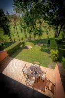 A garden outside La Sorgente