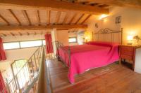 A bed or beds in a room at La Sorgente