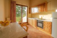 A kitchen or kitchenette at La Sorgente