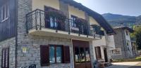 Výhľad na hory alebo výhľad na hory priamo z of the bed and breakfast