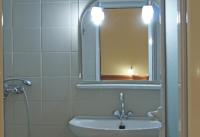A bathroom at Neon Studios
