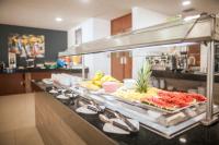 Jídlo v hotelu nebo okolí