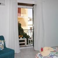A balcony or terrace at La Casetta di Meta