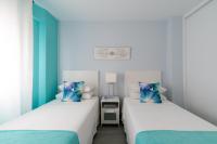 A bed or beds in a room at UNIQUE HOMES LAS SETAS LA CAMPANA