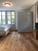 Postel nebo postele na pokoji v ubytování Hotel Krone Budget