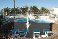 Bazén v ubytovaní Neptuno Suites - Adults Only alebo v jeho blízkosti