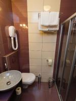 Kúpeľňa v ubytovaní Log In Rooms