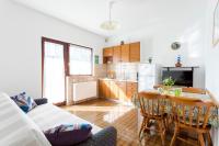 Kuchyňa alebo kuchynka v ubytovaní Apartments Belavic by El-Pi Tours