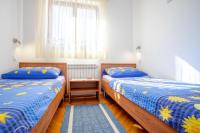 Posteľ alebo postele v izbe v ubytovaní Apartments Belavic by El-Pi Tours
