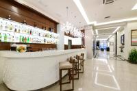 Opera Suite Hotelにあるラウンジまたはバー